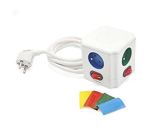 FISHTEC - Cube Multiprise Electrique 4 Prises Couleur avec Interrupteur Individuel pour Chaque Sortie - 12 Stickers Inclus - Cable 1.5m - Normes NF - 9CM - Blanc