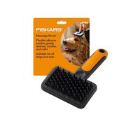 Fiskars Brosse de massage pour animaux de compagnie, brosse pour chat et chien, poils en silicone flexibles et poignée SoftGrip pour un démêlage doux, 16,5 cm, orange/noir