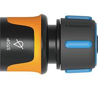 Fiskars Raccord de Tuyau, avec Mécanisme d'Arrêt, Points de contact SoftGrip, Taille universelle, Ø 1,3-1,5 cm (1/2-5/8''), 32 g, Noir/Orange/Bleu, 1027080
