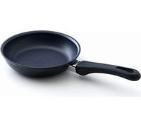 Fissler Cenit - Petite poêle à goûter en aluminium - Diamètre : 18 cm - 0,7 l - Pour noix, collations, bacon