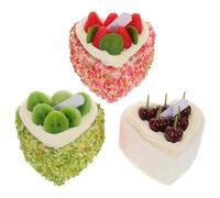 FIXOSHEE Lot de 3 Gâteaux Artificiels en Mousse Forme Cœur Décorations Réalistes pour Photo Culinaire Accessoires de Présentation et Simulation D’Aliments Factices Cuisine