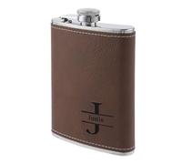 Flasques Personnalisées pour Hommes Acier inoxydable Flasque et Entonnoir avec Lettre Nom 8 OZ Cadeaux de Noël Cadeau d'anniversaire pour Frère Papa Grand-père (Braun)