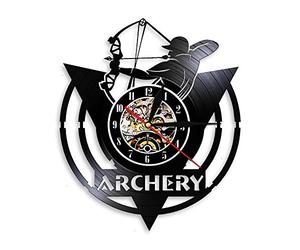 Flèches dans les mains des guerriers Tir à l'arc Arc Horloge murale Tir à l'arc Logo Tir à l'arc cible Disque vinyle Horloge murale Archer Cadeau Musique Art Décor Art Horloges murales Fête des Mères