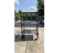 Flow Trolley Chariot de service TAUPE Muuto EXPOSITION - 5713295178884