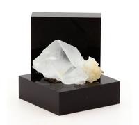 Fluorite + Quartz. 52.1 Ct. Pratclaux, Langeac, Haute-Loire, France. Rare