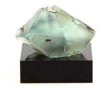 Fluorite Verte. 105.8 Ct. Massif Des Aravis, Haute-Savoie, France. Rare.