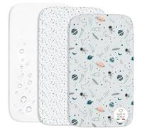 FlyIdeas Lot de 3 Draps Housse Bébé en Coton Doux - 2 Draps Housse Élastiqués + 1 Alèse Imperméable - Linge de Lit pour Berceau et Matelas (Cosmos, 75x35 cm)