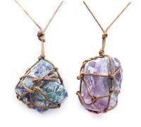 FOMIYES Collier Délicat en Fluorite Naturelle Pendentif Pierre Irrégulière Femme Bijoux Légers Usage Quotidien