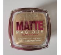 Fond de teint mousse matte Magique 140 Beige naturel L' Oreal
