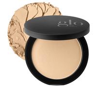 Fond de teint poudre compacte Glo Skin Beauty (Golden Medium) - Couvrance impeccable pour un fini seconde peau naturel et clatant