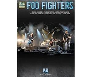 Foo Fighters Easy Guitar with Tab Christopher Shiflett , Oliver Taylor Hawkins , Nate Mendel , Created by David Grohl (Auteur)