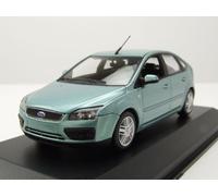 Ford Focus 2004 Bleu Clair Métallique Maquette de Voiture 1:43 Maxichamps