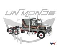 Ford LTL 9000 Rouge 1978 1/43 IXO
