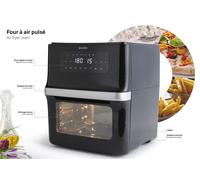 Four cyclonique - Capacité 12L - Puissance 1 700W - Alimentation secteur 230V - Panier, 2 grilles, poignée rotisserie, plaque de cuisson, tourne-broche et plaque chaleur tournante fournis.