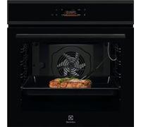 Four Electrolux EOE8P19WH