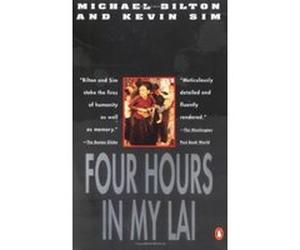 Four Hours in My Lai Kevin Sim, Michael Bilton (Auteur)