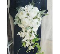 Fouriding Bouquets de mariage pour mariée, cascade d'eau, bouquet de fleurs artificielles pour cérémonie, anniversaire, fête prénuptiale, décoration de fête (rose blanche)