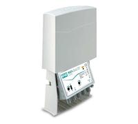 FRACARRO Amplificateur de mât 4 entrées (FM, III+DAB, UHF, SAT), sélecteur d'alimentation à distance et LED, gain de 25 dB, sortie UHF jusqu'à 116 dBμV, RED Compliant, Zamak/ABS, MAP2rFM3USAT