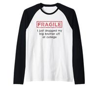 Fragile, Je Viens de déposer Mon Grand frère à l'université Manche Raglan