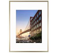 Frametory, Lot de 1 cadre photo en aluminium, passe-partout amovible pour photo de 20,3 x 25,4 cm, métal durable, verre véritable, crochet en dents de scie pour accrochage mural, 28 x 36 cm, doré