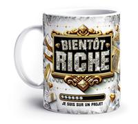 France Mug - 'Bientôt Riche' - Café Thé Idée Cadeau Original Anniversaire Humour Chef Leader Travail Ami Collègue Famillerrrr