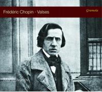 NAXOS – Valses