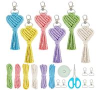 FREEBLOSS Kit de 6 Coeur Porte-Clés en Macramé Porte-clés en Corde de Coton Kit de DIY Bohème en Macramé avec Perle en Bois pour Clés, Sac à Main, Téléphone, Portefeuille