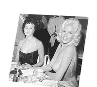 French Unicorn Tableau mural Impression sur Toile Photo de Stars Célébrités Sophia Loren et Jayne Mansfield Actrices Cinéma Humour Jalousie (43 cm x 40 cm)