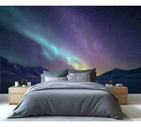 Fresque murale Aurores boréales et ciel étoilé - Majestueuses aurores boréales au-dessus de montagnes enneigées, idéale pour la décoration de la chambre et du salon 300x230cm (Non autocollant)