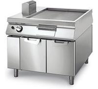 Fry Top Gaz Lisse sur Coffre avec Portes, Tableau de Contrôle sur Deux Côtés Virtus 1 G