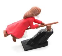 FRYSKYO Ornements dérive Tableau Bord Balai sorcière et Magicien, décor Balai Magicien dérive Amusant, for Les véhicules passionnés, décorations d'accessoires dérive Tableau Bord intérieur(Red,Girl)