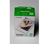 Papier photo instantané FUJIFILM Instax Mini (x20)