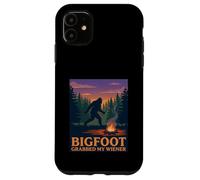 Funny Bigfoot a attrapé Mon Jeu de Mots à Hot-Dog de Wiener Camping Coque pour iPhone 11