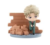 Furyu Loid Forger Hold Fig. 7 cm Spy x Family