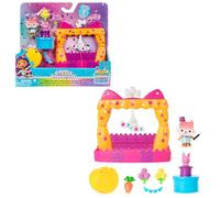 Gabby's Dollhouse Gabby et la Maison Magique - Gabby Dollhouse - Balcon Spectacle De Bébé Boîte - 1 Figurine Et 6 Accessoires - Dessin Animé Jouet Maison De Poupée - Jouet Enfant 3 Ans Et +