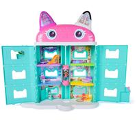 Gabby's Dollhouse: The Movie, Maison de poupée for-Miaou-dable de Gabby, avec Fi