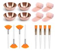 GAESHOW Lot de 16 outils de soin du visage, 4 bandeaux, 4 pinceaux éventails, 4 pinceaux plats, 4 bols mélangeurs en acier inoxydable, outils d'application cosmétiques pour masques, crème pour le