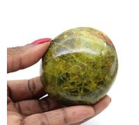 Galet d'opale Verte de Madagascar de 115 grammes et 60 millimètres, Minéral Opale de Madagascar, Minéral Non traité, Une Seule pièce Disponible, Minéral d'ornement, Minéral de Concentration
