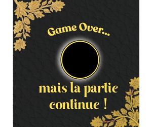 Game Over... mais la partie continue!: Recueil de 100 pages pour messages ou compliments - Pot de départ à la retraite