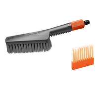 Gardena Cleansystem Kit de lavage avec brosse à main M souple : brosse pour petites surfaces et surfaces sensibles, avec débit réglable, bâtonnets inclus pour un nettoyage efficace (18863-20)