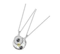 Garneck Collier de Projection pour Couple 2 Pièces Pendentifs Soleil et Lune en Alliage Sûr Collier d'Amour Magnétique 100 Langues je T'Aime Bijou Romantique pour Amoureux