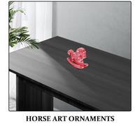 Gatuida Lot de 2 Statues de Cheval à Bascule en Bois Massif Peint à la Main Décoration Vintage Rouge et Jaune Ornement Miniature pour Centre de Table et Chambre D’Garçon et Filles