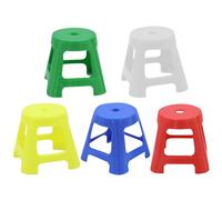 Gatuida Lot de 5 Mini tabourets en Plastique pour Maison de poupée - Tabouret Vintage à 4 Pieds, Accessoire de décoration Miniature pour Noël, kit de Bricolage pour Micro-Jardin et Jouets
