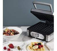 Gaufrier - INOX - 2 Gaufres - 1400 Watts - Témoin lumineux marche/arrêt - Croustillant et moelleux