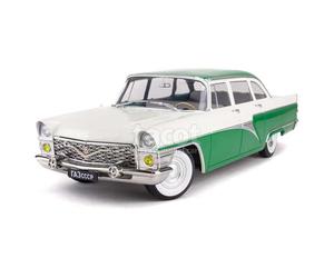Gaz M13 Chaika Seagull 1959 - Triple 9 1/18