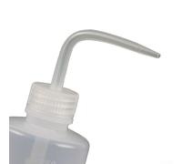 Gdfnmogo Bouteille d'arrosage de 250 ml avec buse longue incurvée pour un arrosage précis des plantes grasses et orchidées, conception en polyéthylène basse densité facile à presser pour une précision