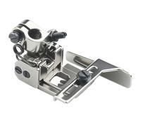 Generchin Pied de Biche pour Guide de Bord Droit Ajustable, Guide de Bord Central, Machine à Coudre à Point Couvert Industriel à 3 Aiguilles, Outil de Couture, Accessoire de Machine à Coudre.