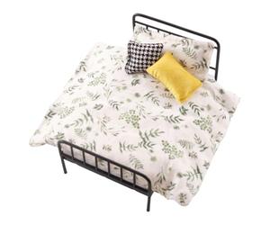 Générique Bed Set | Iron Art & Fabric, 3.9in X 6.3in X 3.5in, 146g | Miniature Bed with Quilt & Pillows | Decorative Furniture for, Scene
