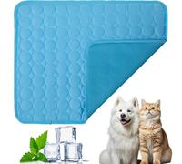 Générique Chillywoof Dog Cooling Mat, Kittra Cooling Mat for Cats, Summer Dog Coolings Mats Washable Ice Silk Self Cool Pad, 3 Layer System Instant Cool, Protect Your Pet (Dark Blue, 70 * 55cm)