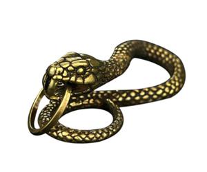 Générique Pendentif Breloque Élégante Serpent Porte-clés en Cuivre Jaune Chic et Rétro pour Création de Bijoux Accessoire pour Paquet ou Ceinture